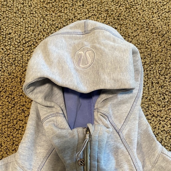 Lululemon Light Blue Heavy Zip Up Hoodie Jacket Size 6 in EUC - Picture 4 of 8